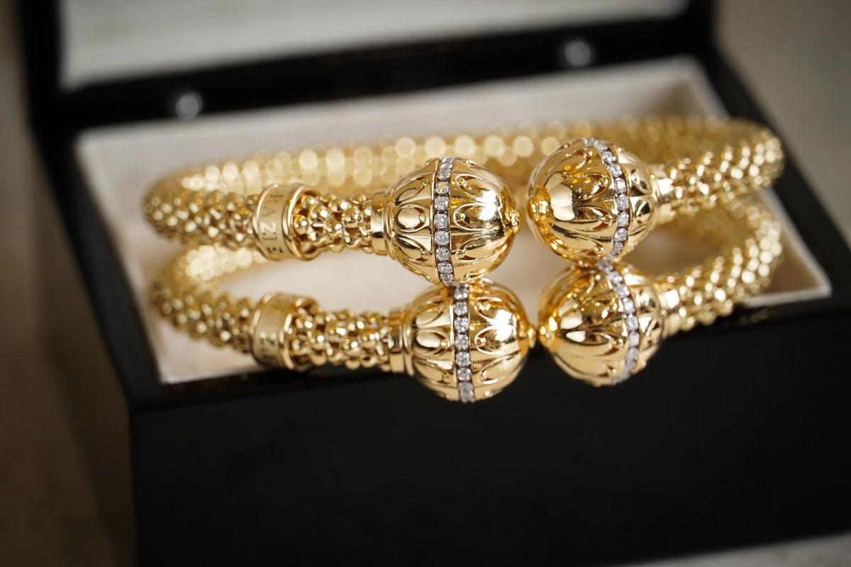 Solid G18K Gold Natural White Diamonds